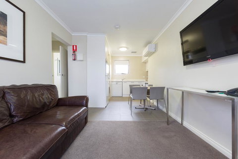 Forrest Hotel & Apartments - Accommodation Broome 2