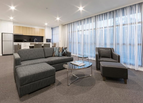 Avenue Hotel Canberra - Accommodation Broome 8