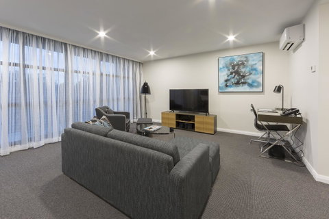 Avenue Hotel Canberra - Accommodation Broome 27