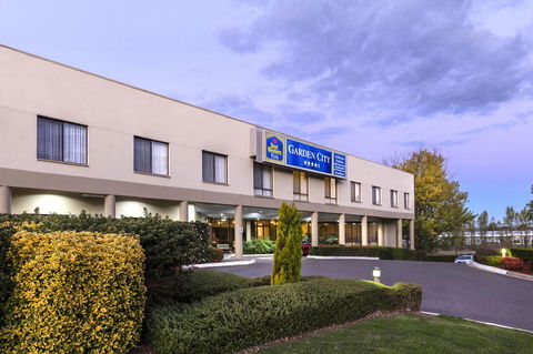 Garden City Hotel, Best Western Signature Collection - Accommodation Broome 2