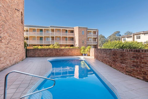 Adina Serviced Apartments Canberra Kingston - Accommodation Broome 1