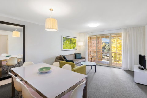 Adina Serviced Apartments Canberra Kingston - Accommodation Broome 11