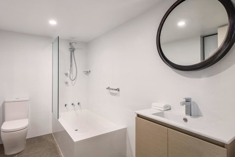 Adina Serviced Apartments Canberra Kingston - Accommodation Broome 12