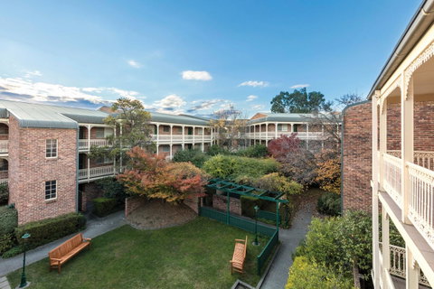 Adina Serviced Apartments Canberra Kingston - Accommodation Broome 5
