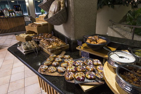 Rydges Canberra - Accommodation Broome 23