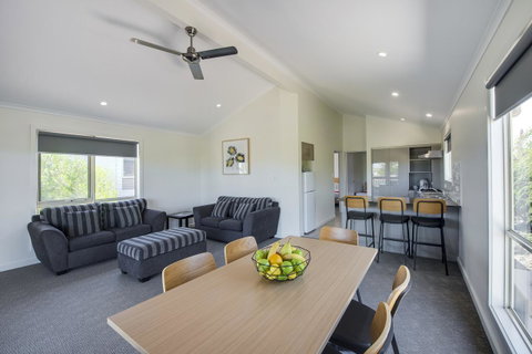 The Retreat West Beach Parks - Accommodation Broome 15