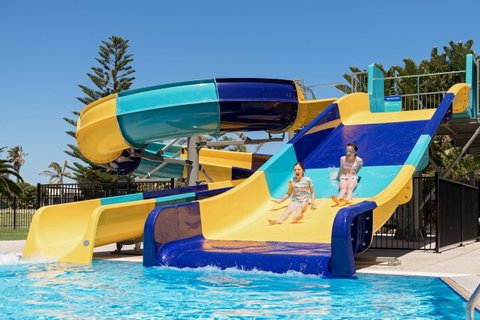 The Retreat West Beach Parks - Accommodation Broome 2