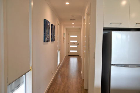 Eastern Breeze - Accommodation Broome 6