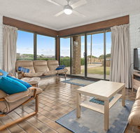 Sun  Surf Aldinga Beach Apartment - Accommodation Broome