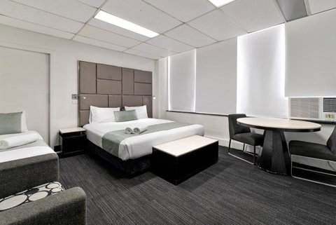 Cosmo On Bank - Accommodation Broome 2
