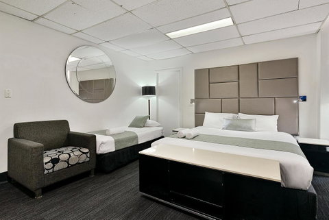 Cosmo On Bank - Accommodation Broome 4