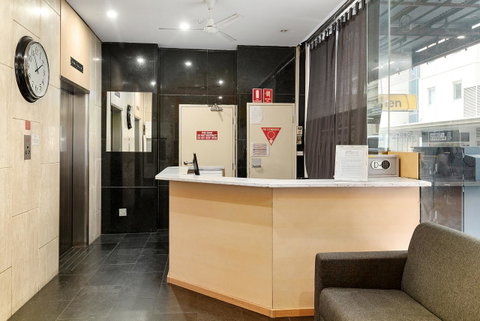 Cosmo On Bank - Accommodation Broome 14