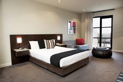 Mantra Hindmarsh Square - Accommodation Broome 12