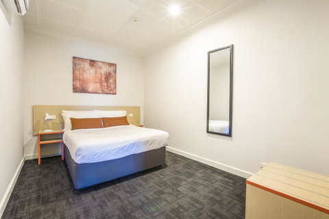 Nightcap At Rose & Crown Hotel - Accommodation Broome 13