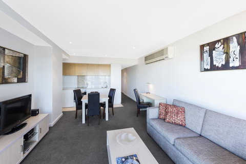 IStay Precinct Adelaide - Accommodation Broome 21