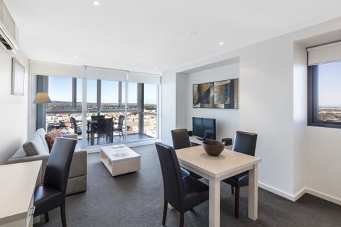 IStay Precinct Adelaide - Accommodation Broome 11