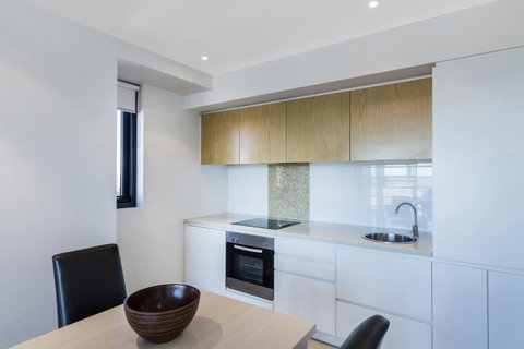 IStay Precinct Adelaide - Accommodation Broome 14