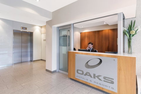 Oaks Glenelg Liberty Suites - Accommodation Broome 9