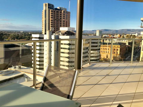 Adelaide DressCircle Apartments - North Terrace - Accommodation Broome 4