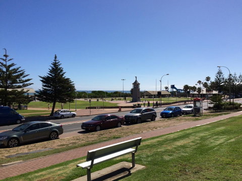 Adelaide - Semaphore Beach Front - Accommodation Broome 24