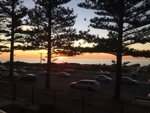 Adelaide - Semaphore Beach Front - Accommodation Broome 7
