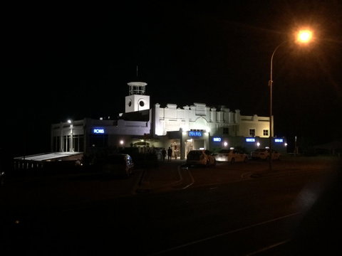 Adelaide - Semaphore Beach Front - Accommodation Broome 22