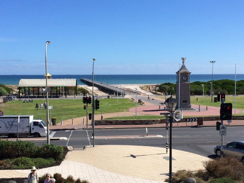 Adelaide - Semaphore Beach Front - Accommodation Broome 25
