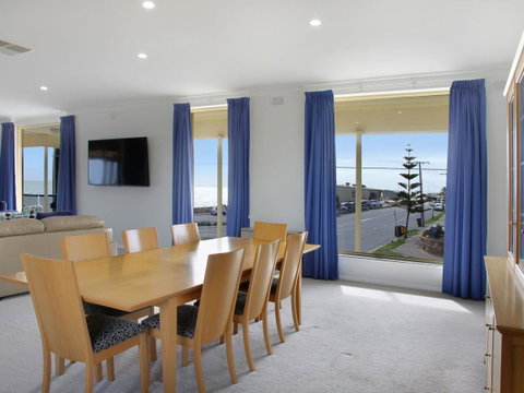 Seaview Sunset Holiday Apartments - Accommodation Broome 28