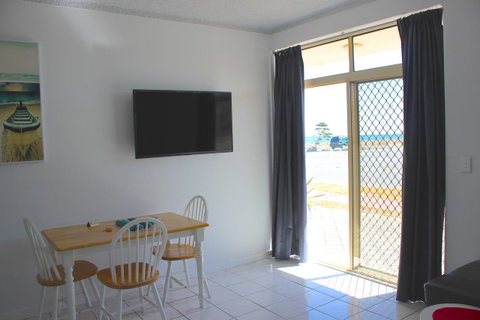 Seaview Sunset Holiday Apartments - Accommodation Broome 20