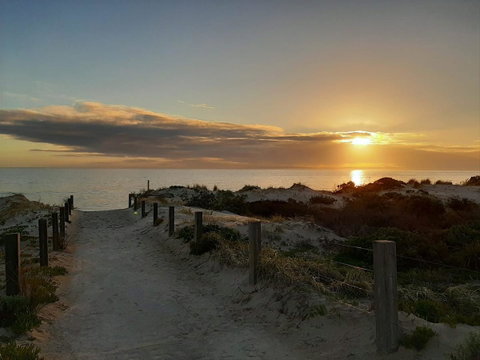 Seaview Sunset Holiday Apartments - Accommodation Broome 1