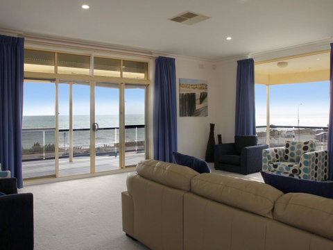 Seaview Sunset Holiday Apartments - Accommodation Broome 23