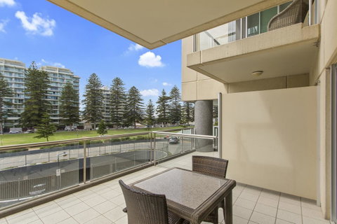 Pier Luxury Apartments - Accommodation Broome 5