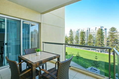 Pier Luxury Apartments - Accommodation Broome 26