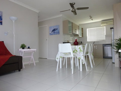 Selene Holiday Apartment @West Beach - Accommodation Broome 1