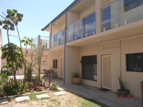 Atlantic West Beach Apartments - Accommodation Broome 7