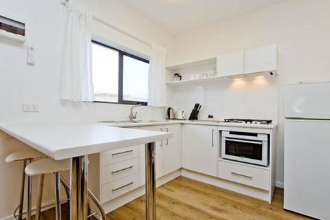 Atlantic West Beach Apartments - Accommodation Broome 15