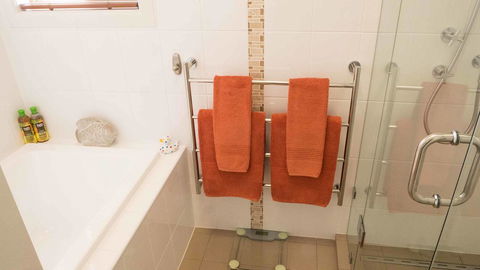 Rezare House Bed & Breakfast - Accommodation Broome 25