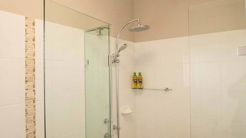 Rezare House Bed & Breakfast - Accommodation Broome 24