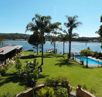 Lake Edge Apartments - Accommodation Broome