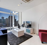 Light and spacious stunning views of Adelaide - Accommodation Broome