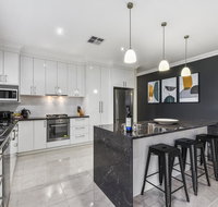 Accommodation on Lansell 2 - Accommodation Broome