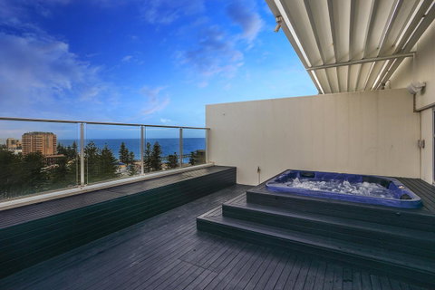 Glenelg Skyline Penthouse - Accommodation Broome 2