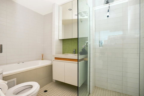 Glenelg Skyline Penthouse - Accommodation Broome 42