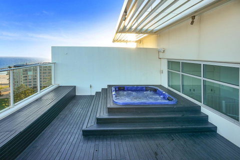 Glenelg Skyline Penthouse - Accommodation Broome 15