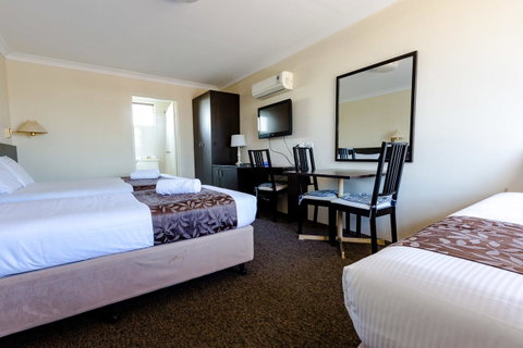 Abcot Inn - Accommodation Broome 2