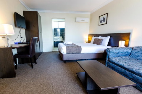 Abcot Inn - Accommodation Broome 14