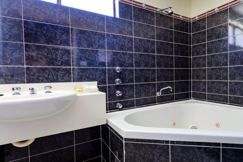 Abcot Inn - Accommodation Broome 15