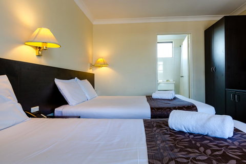 Abcot Inn - Accommodation Broome 11
