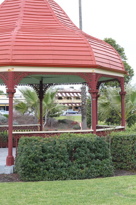 Victoria Hotel Strathalbyn - Accommodation Broome 8