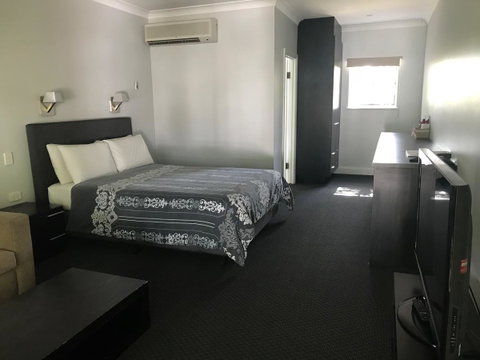 St Francis Winery - Accommodation Broome 1